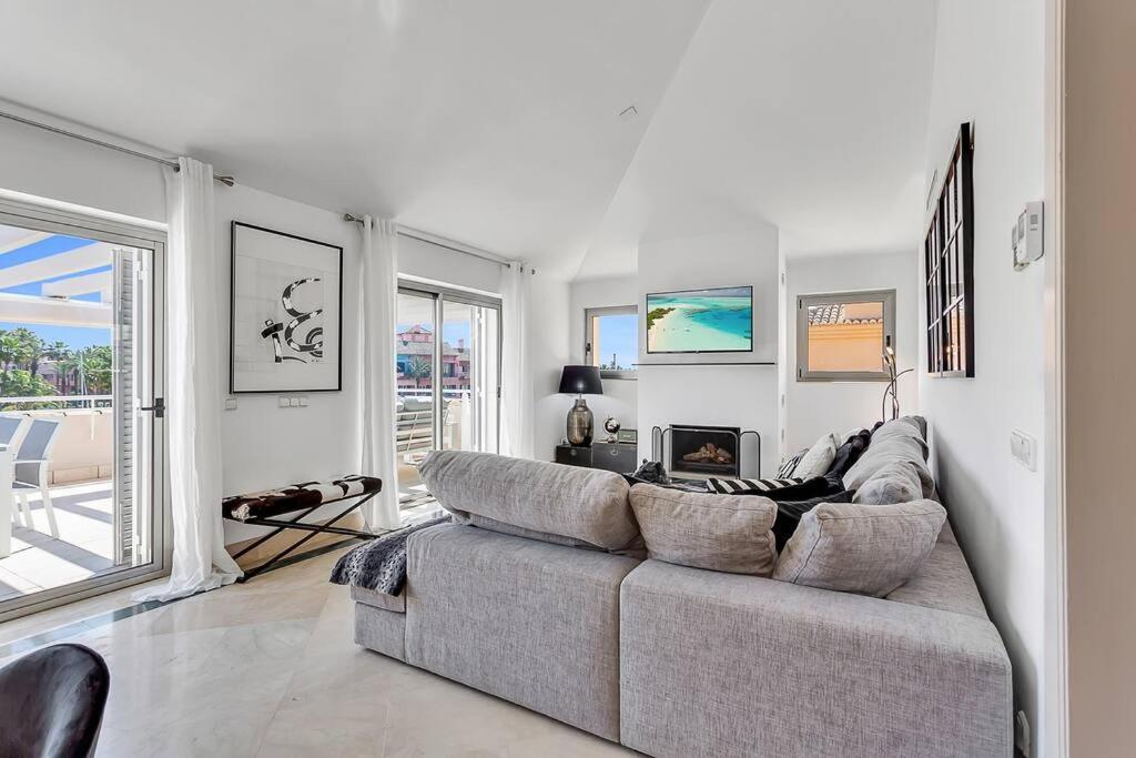 Yolo Spaces - Sotogrande Sea View Penthouse 산 로케 외부 사진