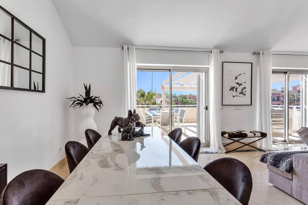 Yolo Spaces - Sotogrande Sea View Penthouse 산 로케 외부 사진