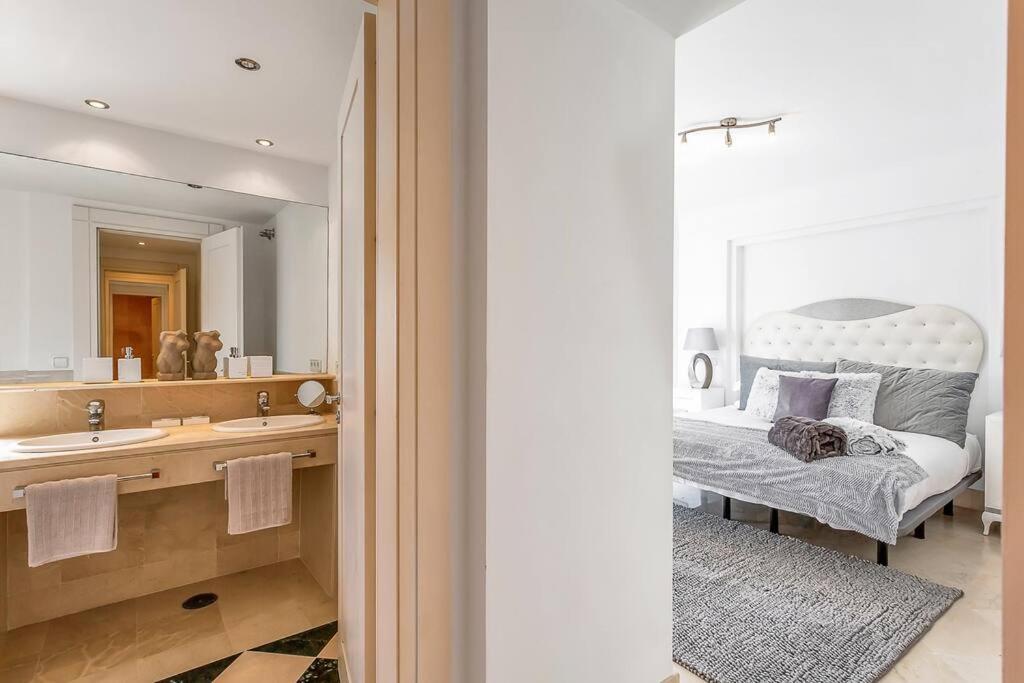 Yolo Spaces - Sotogrande Sea View Penthouse 산 로케 외부 사진