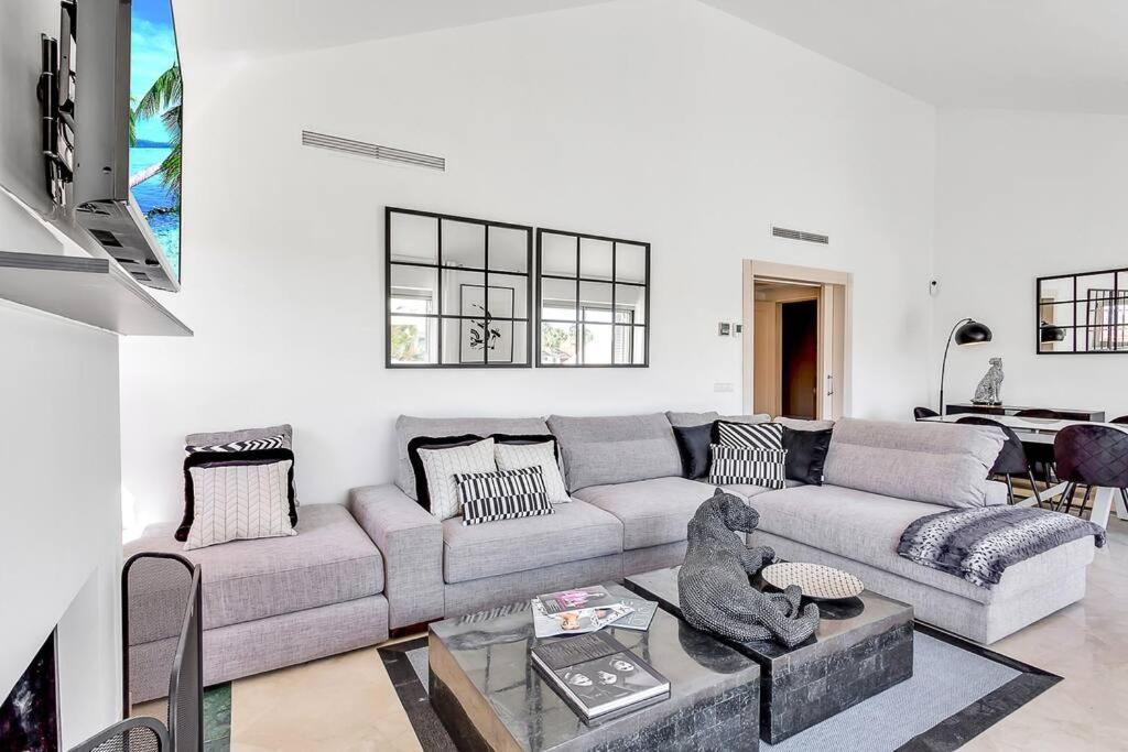 Yolo Spaces - Sotogrande Sea View Penthouse 산 로케 외부 사진