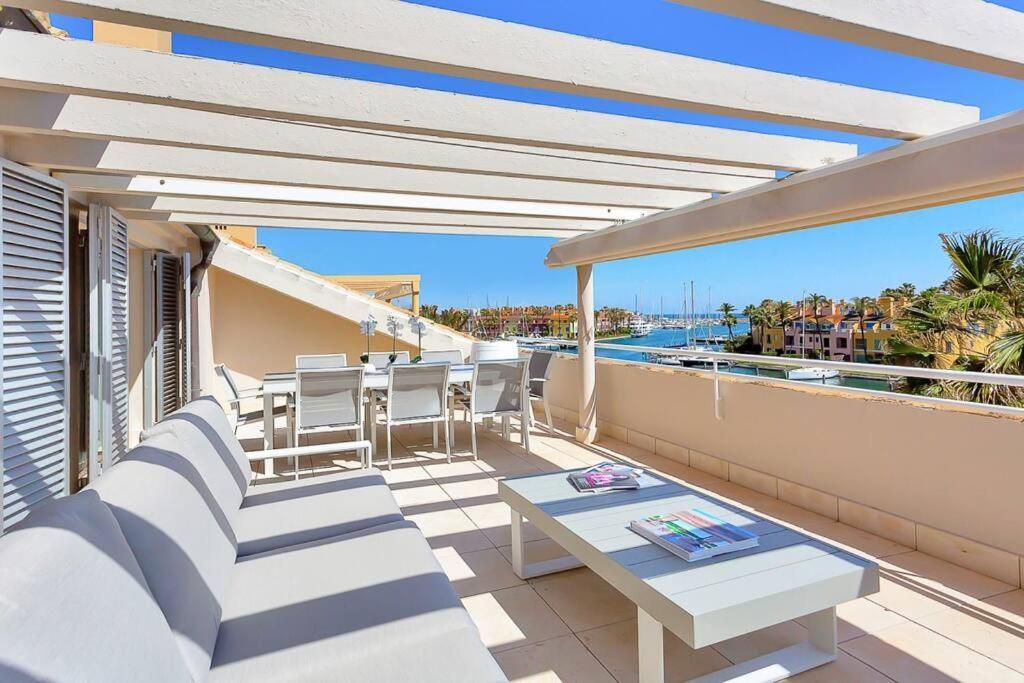 Yolo Spaces - Sotogrande Sea View Penthouse 산 로케 외부 사진