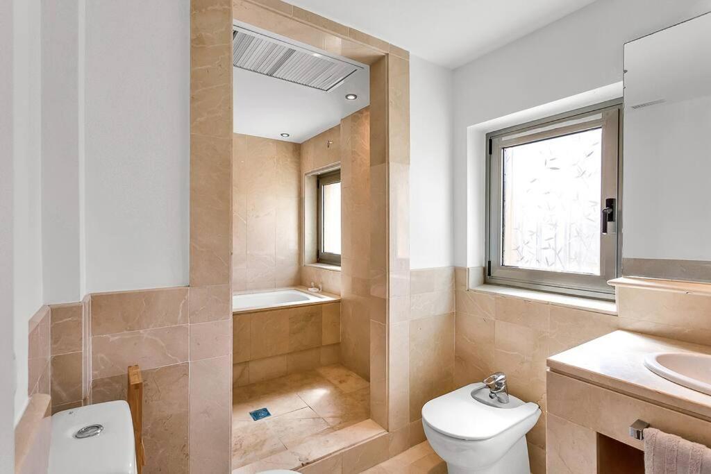 Yolo Spaces - Sotogrande Sea View Penthouse 산 로케 외부 사진